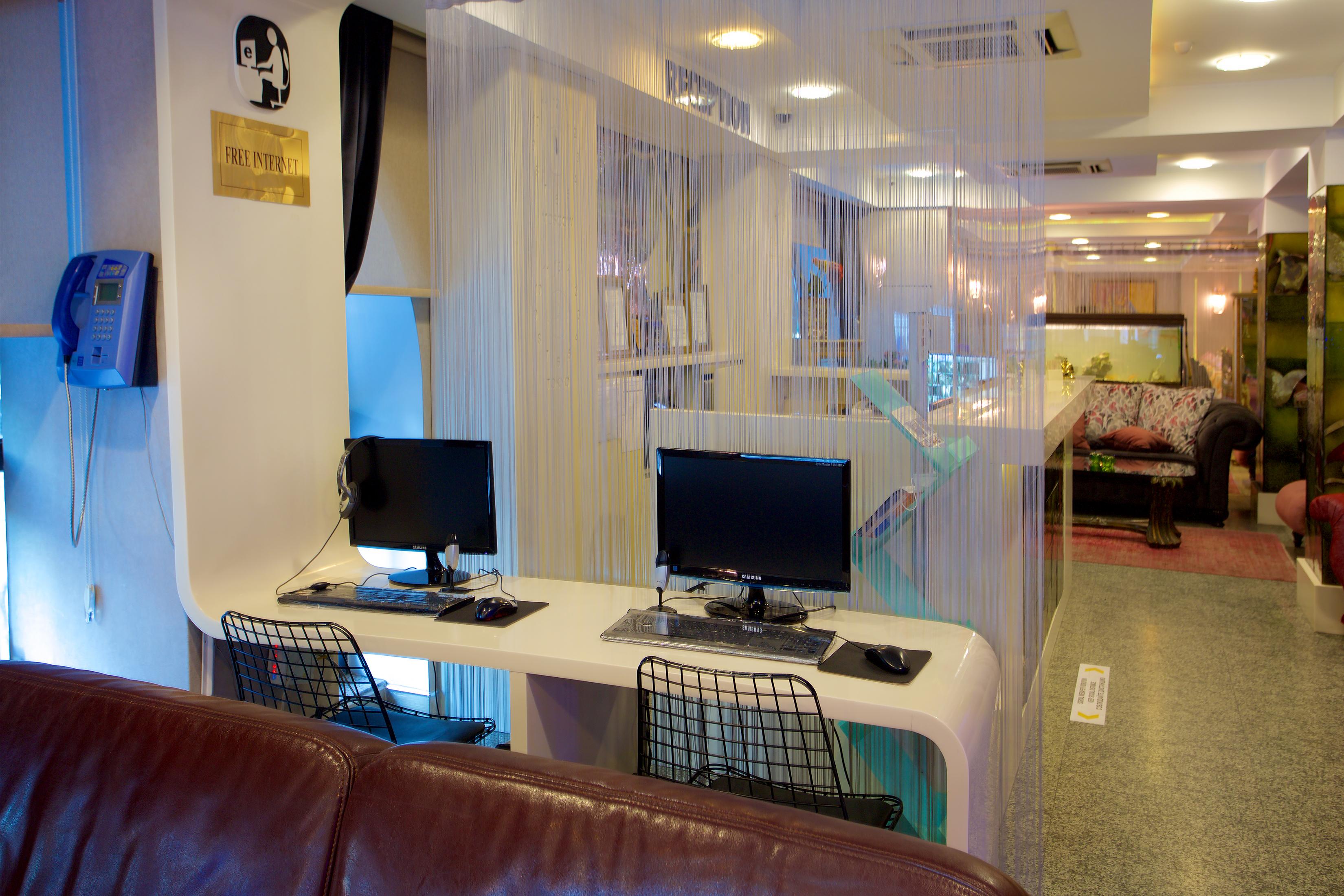 โรงแรมซาเกร็บ อิสตันบูล ภายนอก รูปภาพ